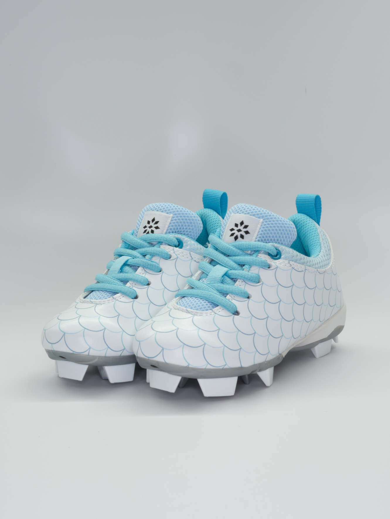 Softball Cleats for Girls - Lightweight Comfortable Fit Run2Day - White/Aqua/Teal