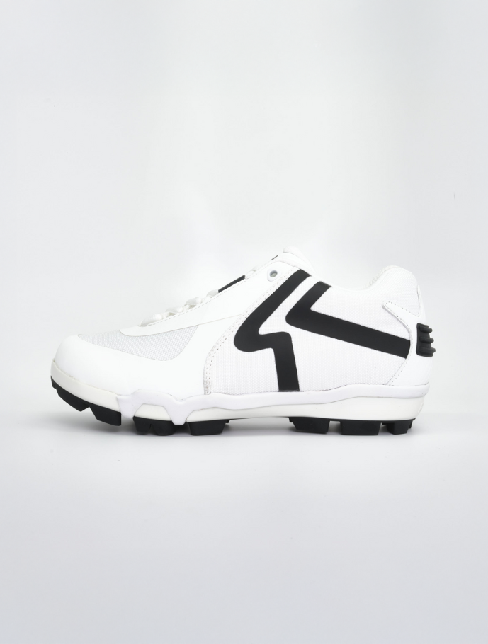 Softball Cleats - Women's SwiftStep Ringor by Run2Day - White
